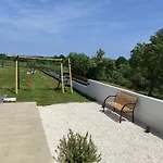 Villa Vine - New Luxury House In A Oasis
