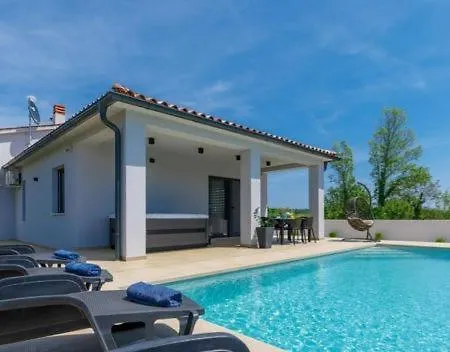 Villa Vine - New Luxury House In A Oasis *