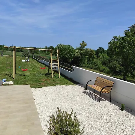 Villa Vine - New Luxury House In A Oasis